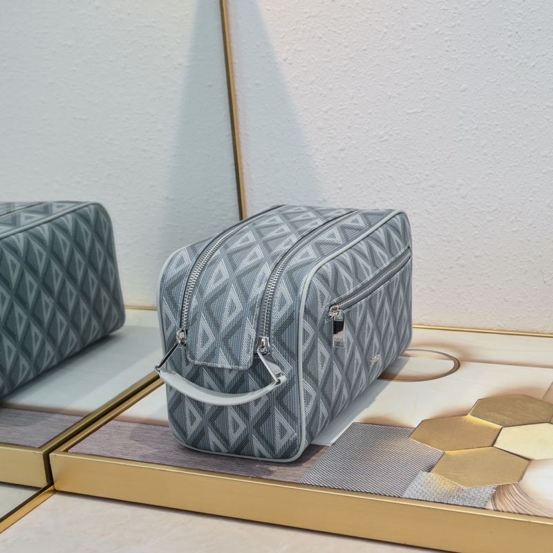 D*or cosmetic bags